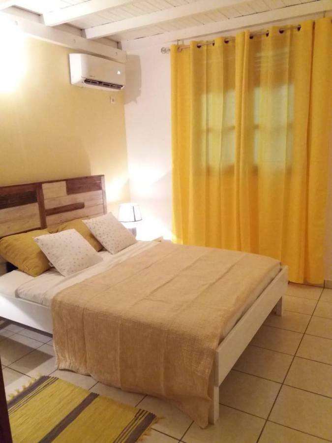 Villa Ponm Kann'L Deshaies Exteriér fotografie